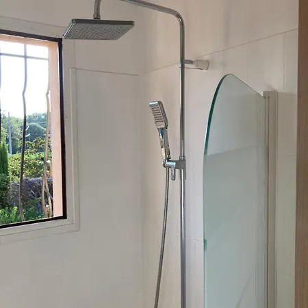 Provencal Avec Piscine Willa Antibes